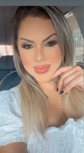 604366892: Chica busca chico en La Coruña
