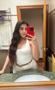 634278044: Chica busca chico en Zaragoza