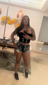 654632918: Chica busca chico en Sevilla