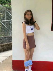 745080885: Chica busca chico en Alicante