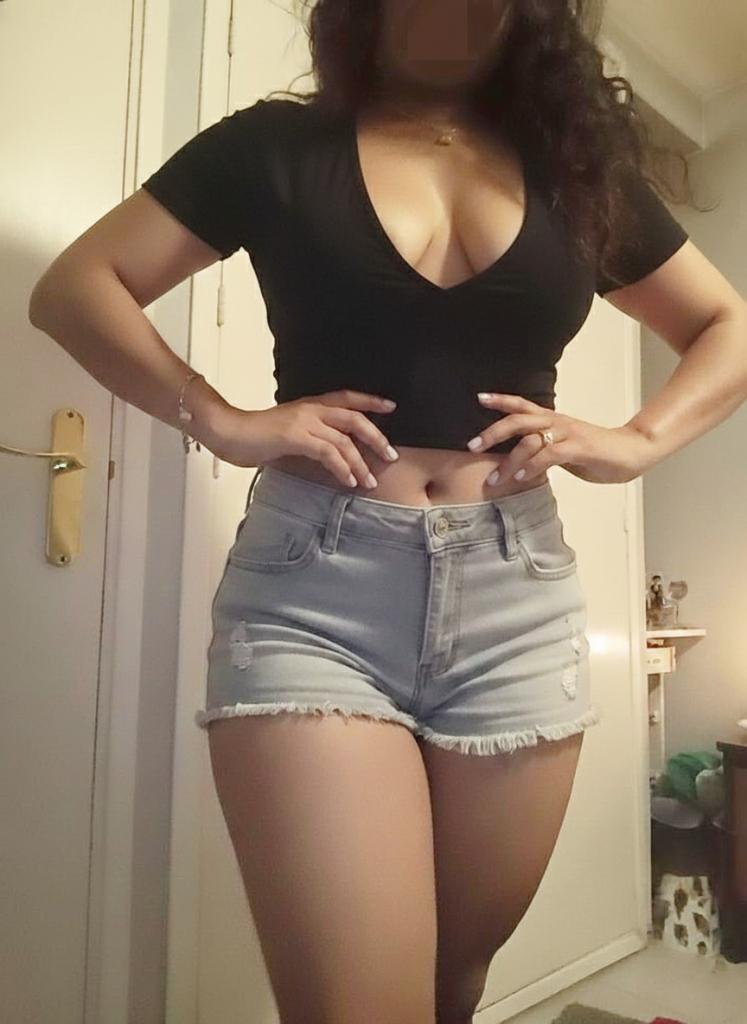 Chica busca chico en Cádiz: 