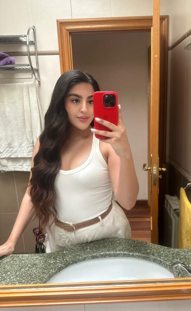 634278044: Chica busca chico en Zaragoza