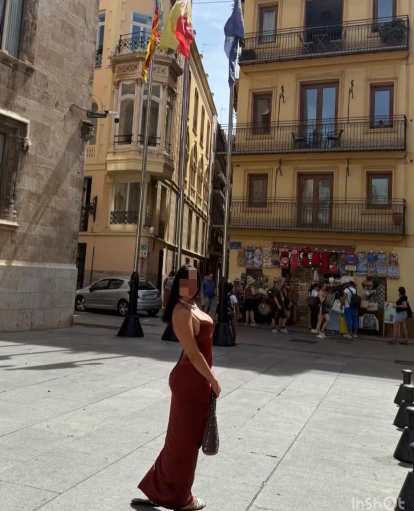 Chica busca chico en Tenerife: 