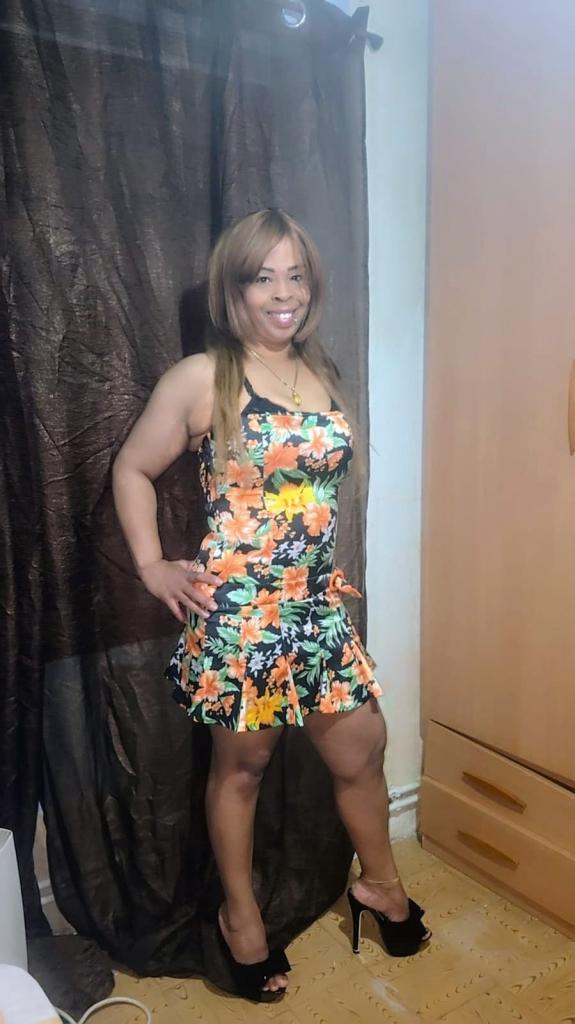 613261908: Chica busca chico en Cantabria