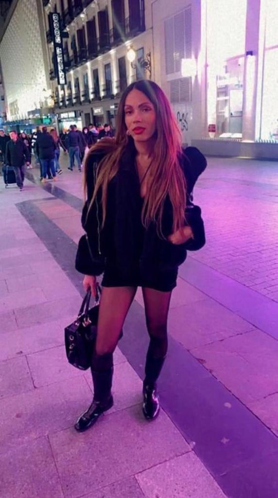 674837377: Transexual en Ciudad Real