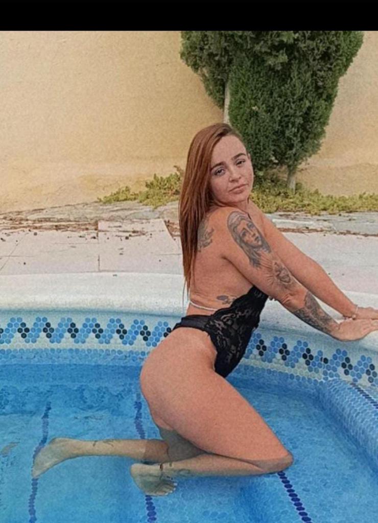 Chica busca chico en Almería: 