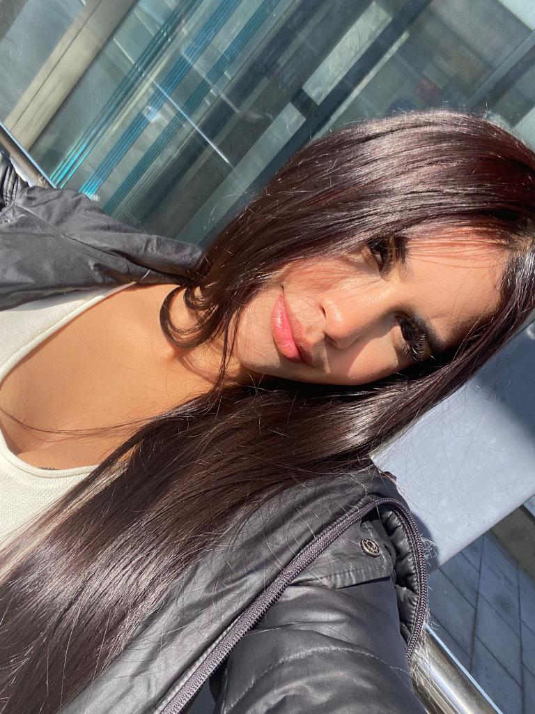 670411914: Chica busca chico en Tarragona