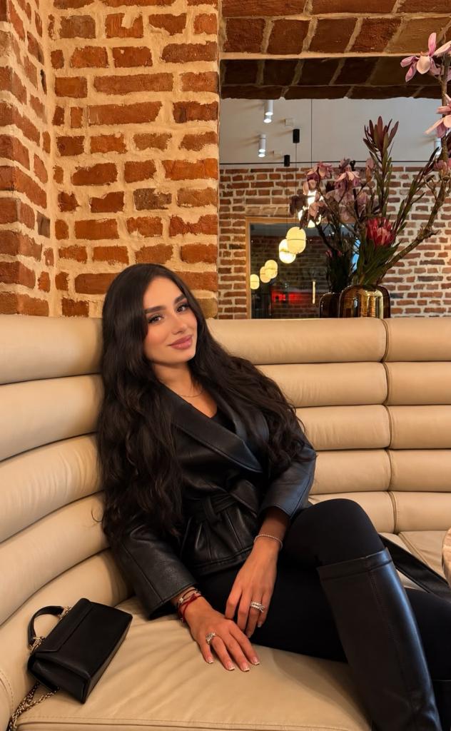 Chica busca chico en Barcelona: 