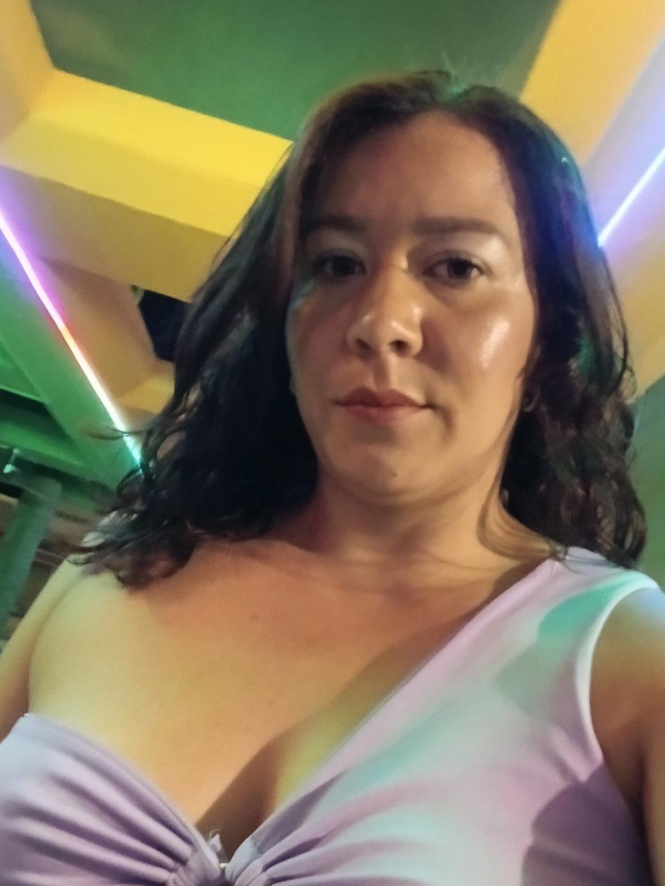 Chica busca chico en Menorca: 