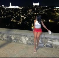 675934225: Chica busca chico en Toledo