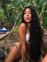 643726130: Chica busca chico en Huelva