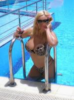 611236461: Chica busca chico en Sevilla