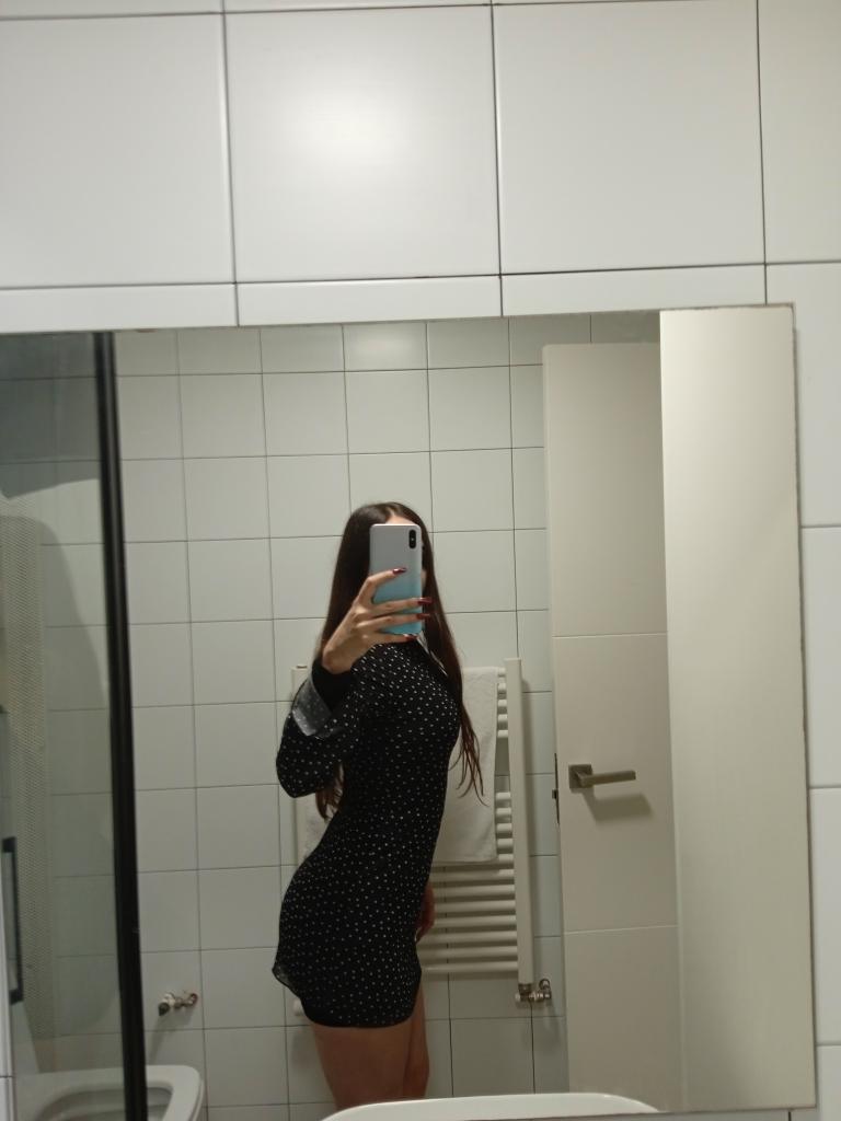 745054413: Chica busca chico en Murcia
