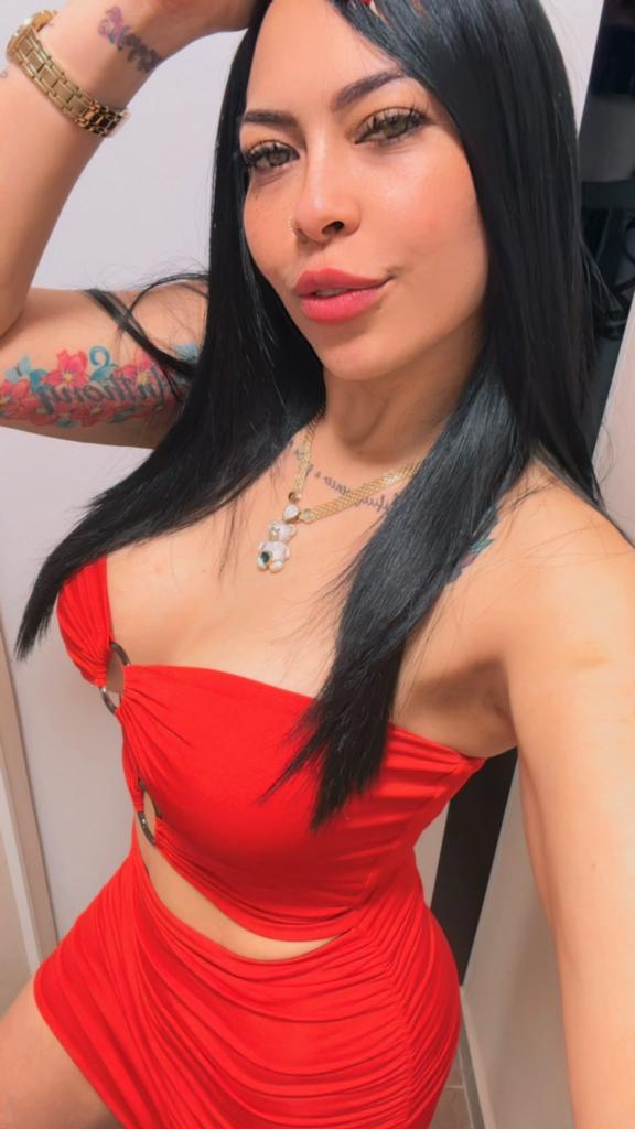661590496: Chica busca chico en Valencia