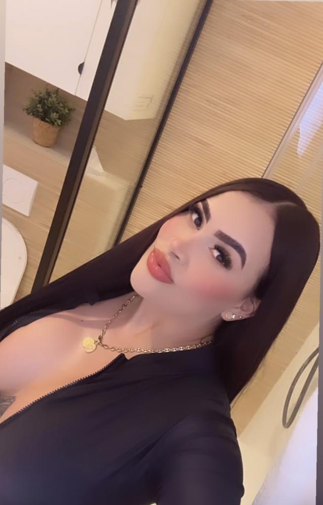 Chica busca chico en Madrid: Chica busca chico