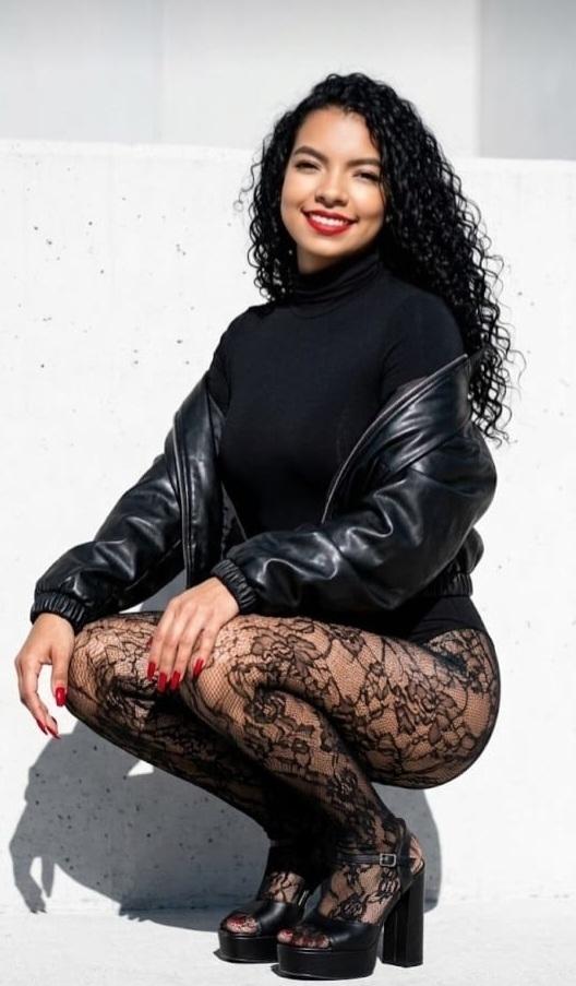 Chica busca chico en Pontevedra: Chica busca chico