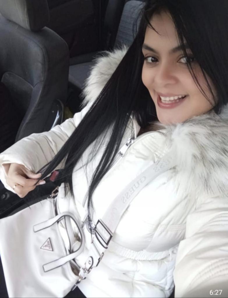 Chica busca chico en Almería: 