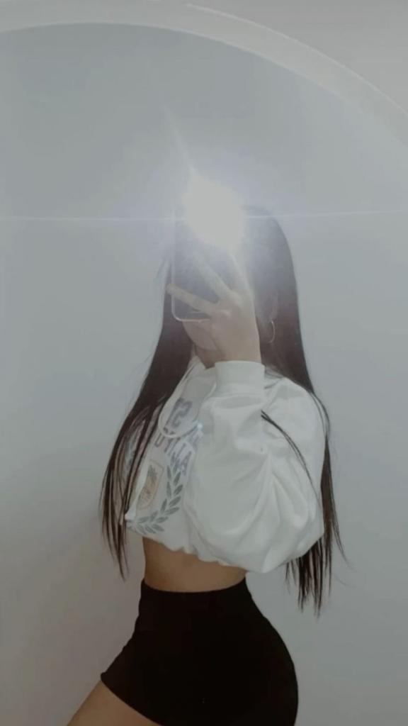 Chica busca chico en Málaga: Chica busca chico