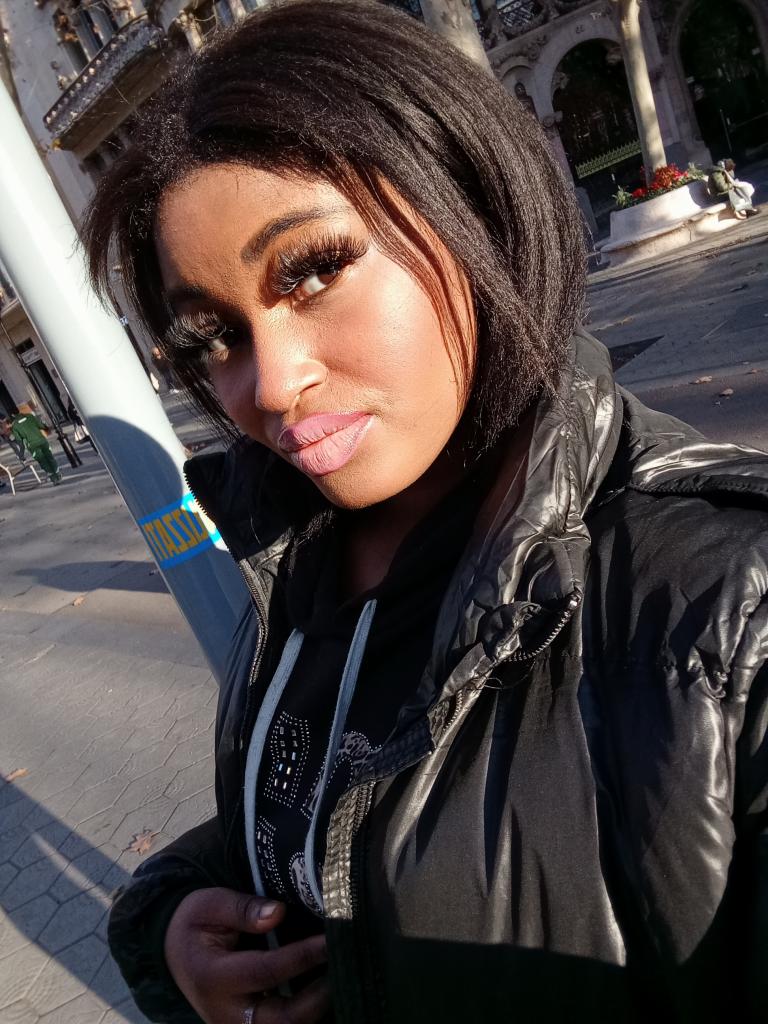 Chica busca chico en Madrid: 
