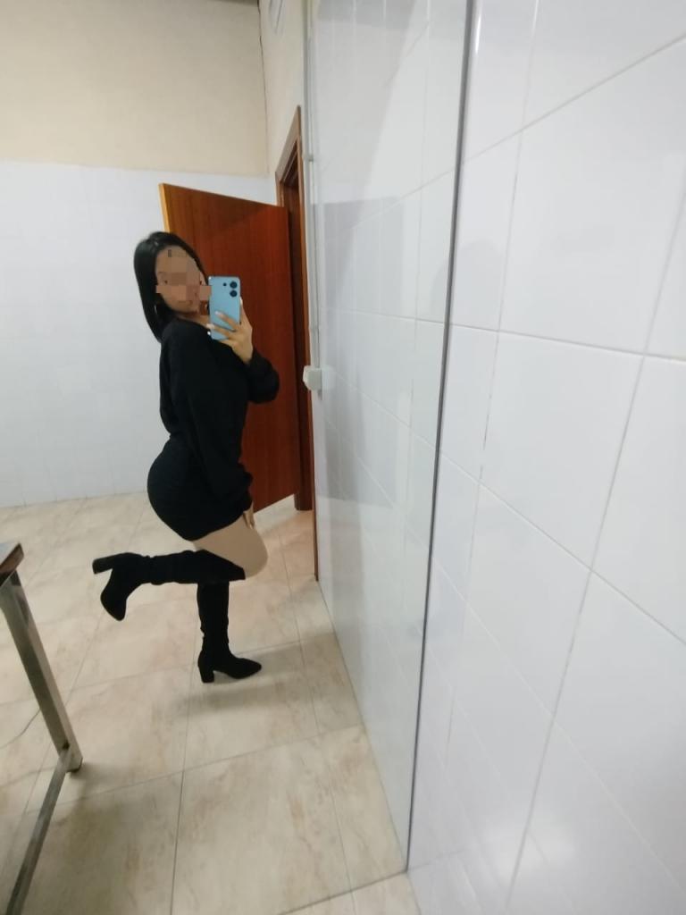 Chica busca chico en Barcelona: 