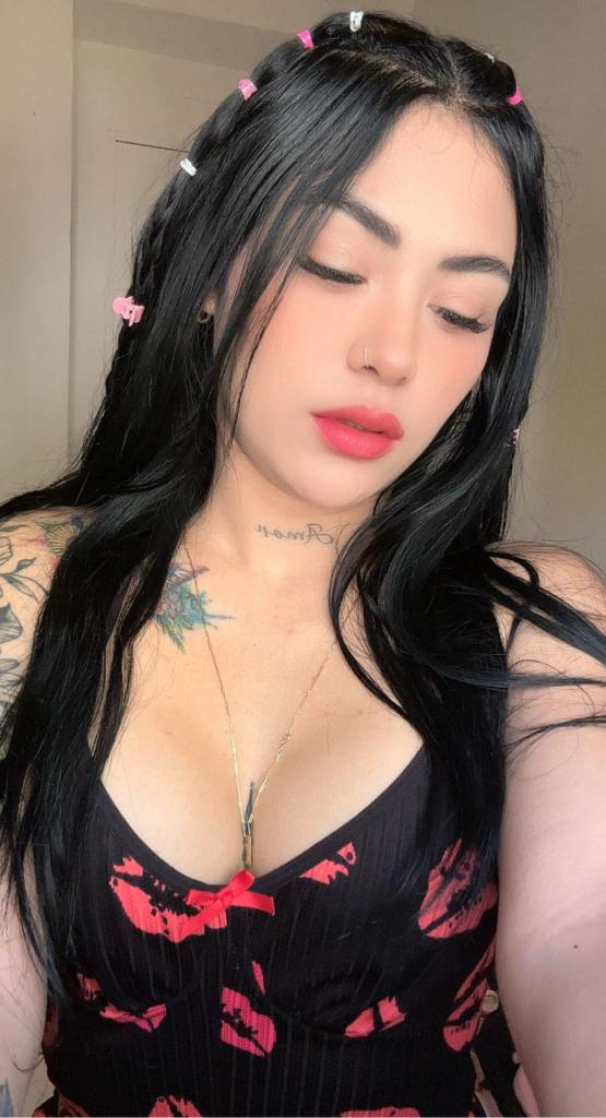 Chica busca chico en Cádiz: 