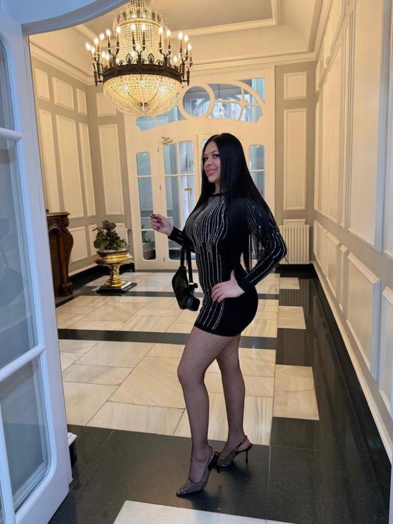 Chica busca chico en Valencia: Chica busca chico