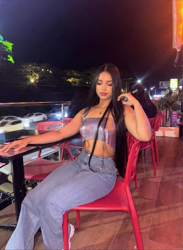 602736034: Chica busca chico en Zaragoza