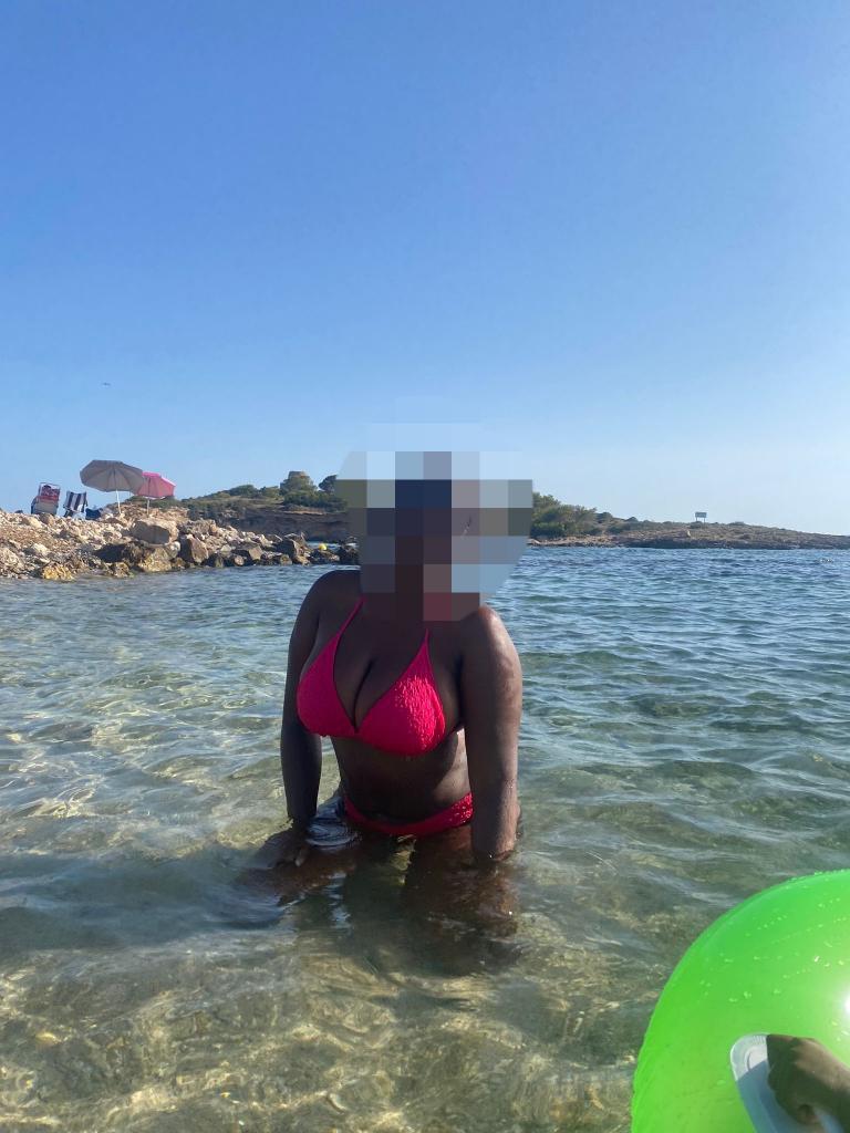 643564694: Chica busca chico en Huelva