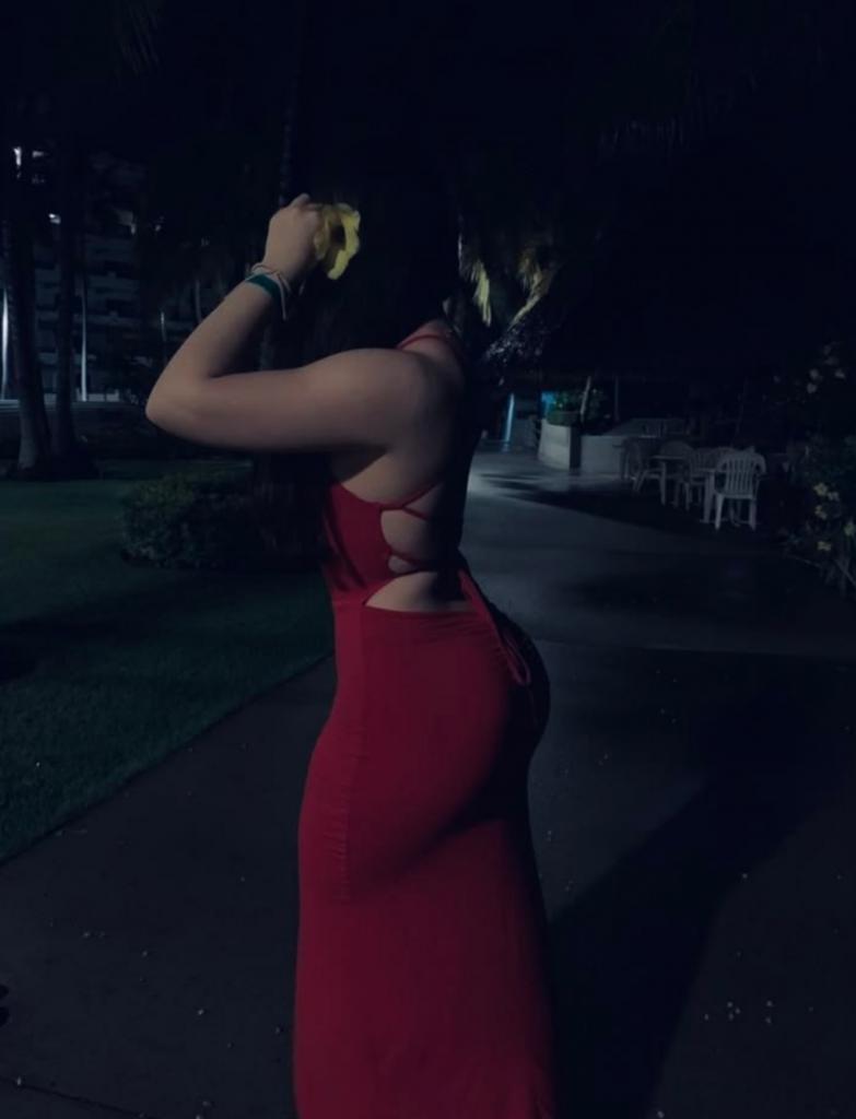 Chica busca chico en La Coruña: Chica busca chico