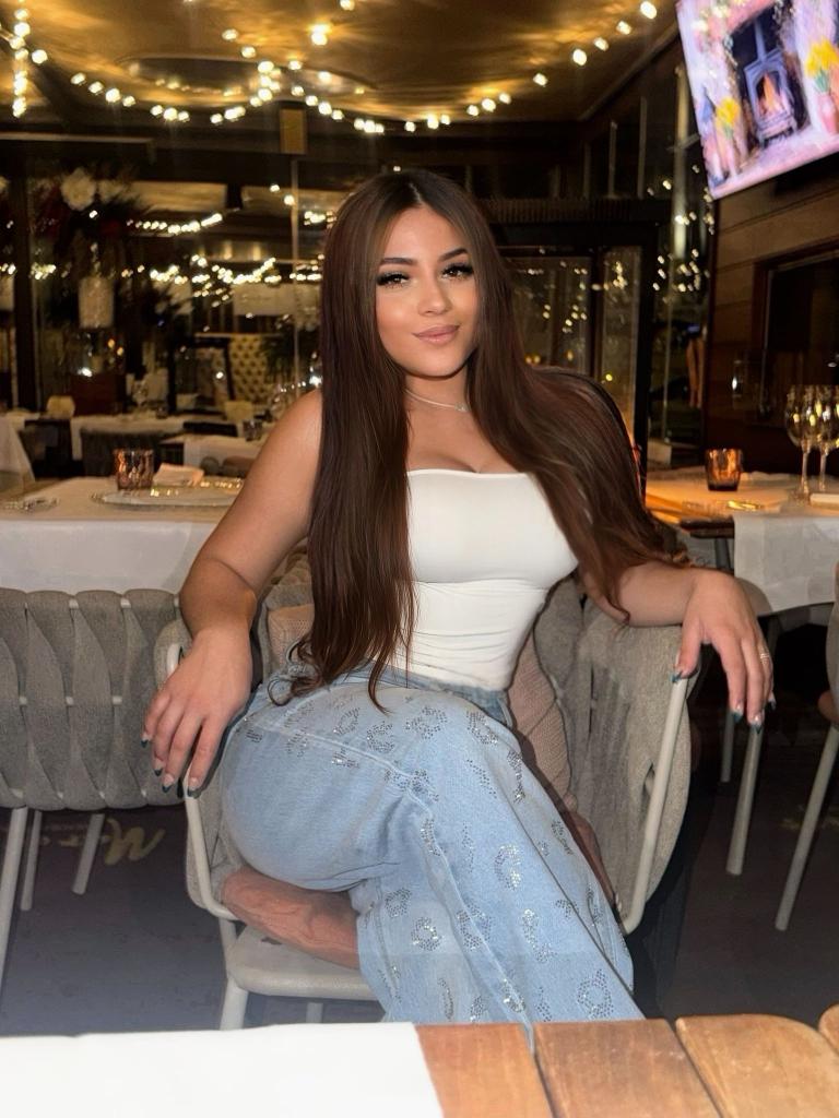 Chica busca chico en Barcelona: 