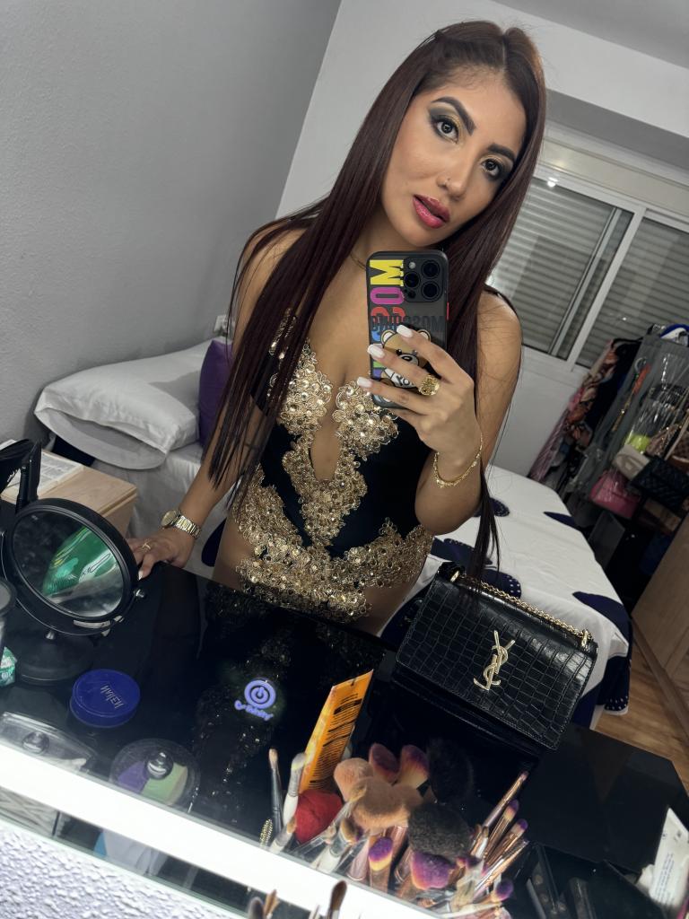 631233303: Chica busca chico en Huesca