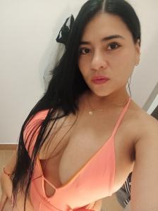 602430433: Chica busca chico en Barcelona