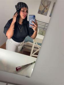 663463554: Chica busca chico en Tenerife