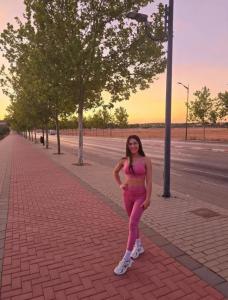 614873649: Chica busca chico en Málaga