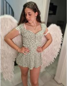 667754825: Chica busca chico en Sevilla