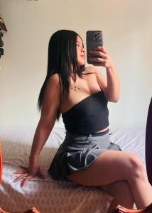 647163074: Chica busca chico en Málaga