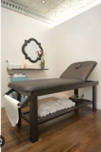 643259805: Chica busca chico en Sevilla