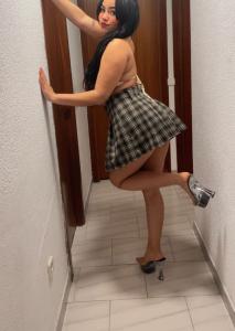 613660109: Chica busca chico en Málaga