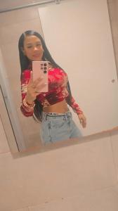 666430766: Chica busca chico en Málaga