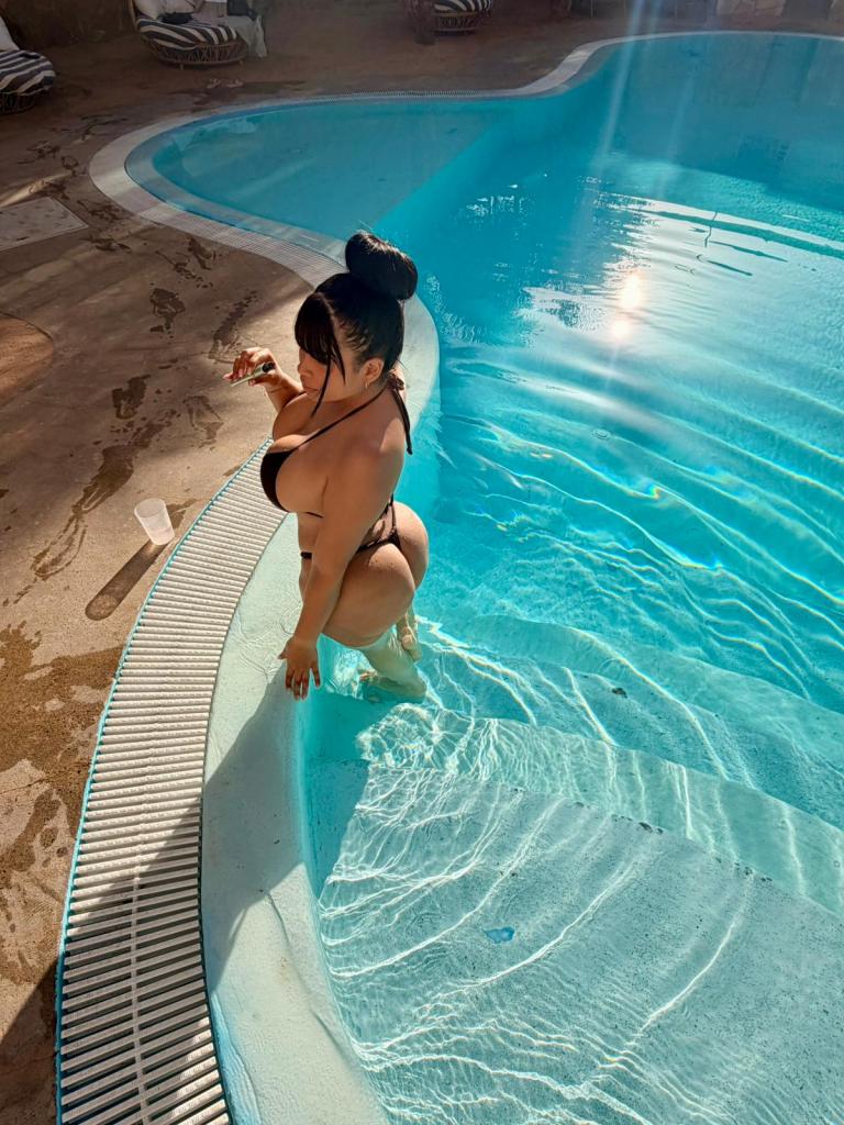 Chica busca chico en Barcelona: 