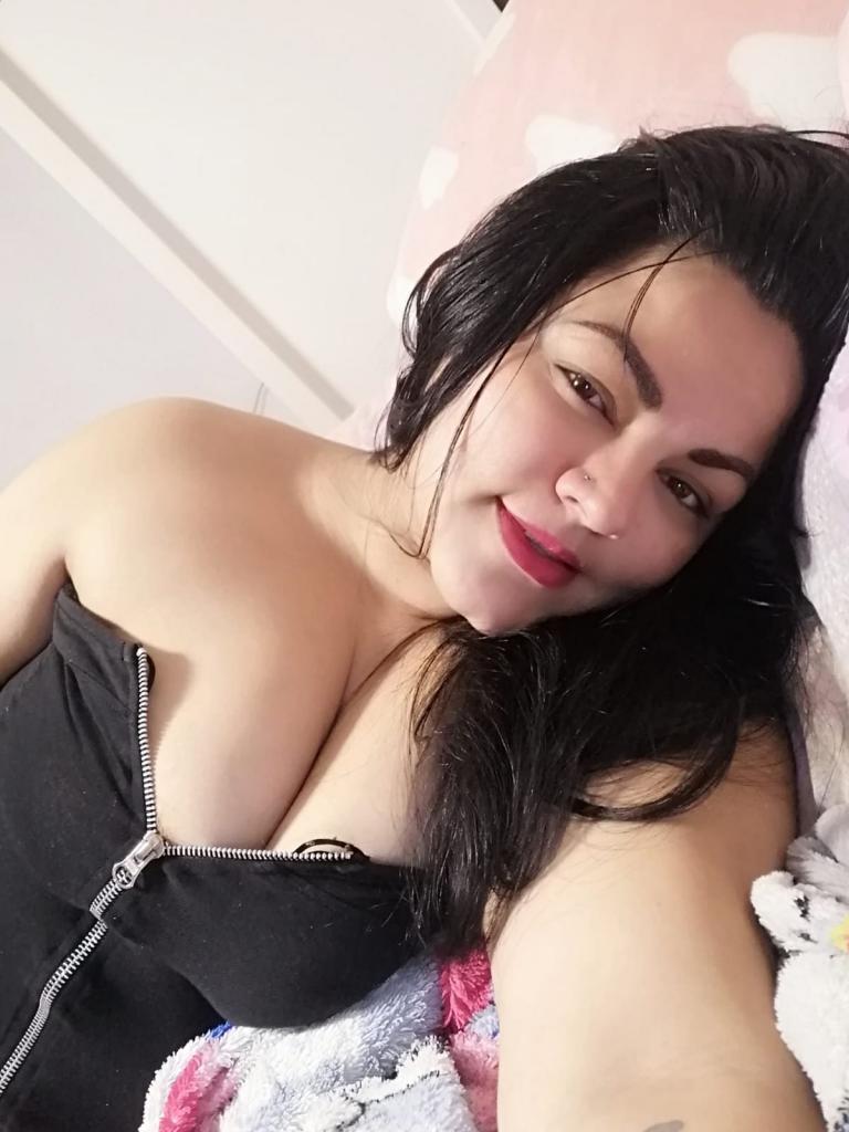 642679098: Chica busca chico en Tenerife