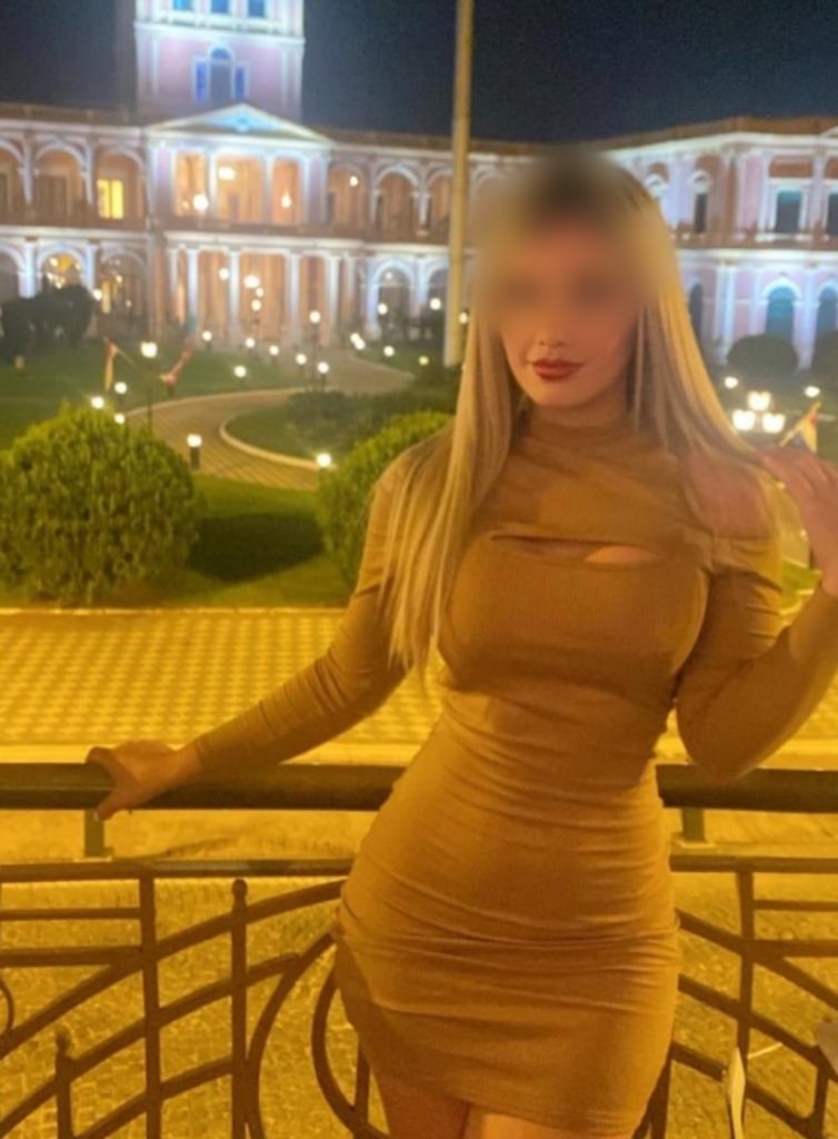 Chica busca chico en Lugo: Chica busca chico