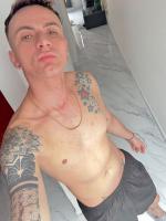 640133446: Chico busca chica en Gerona