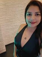 613232055: Chica busca chico en Ibiza