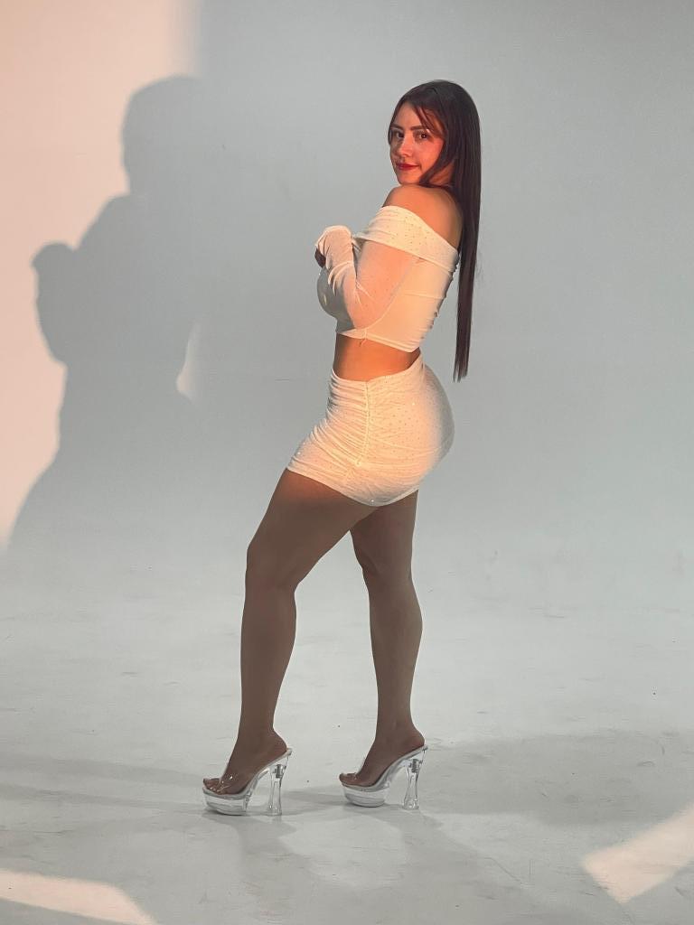 627869193: Chica busca chico en Córdoba