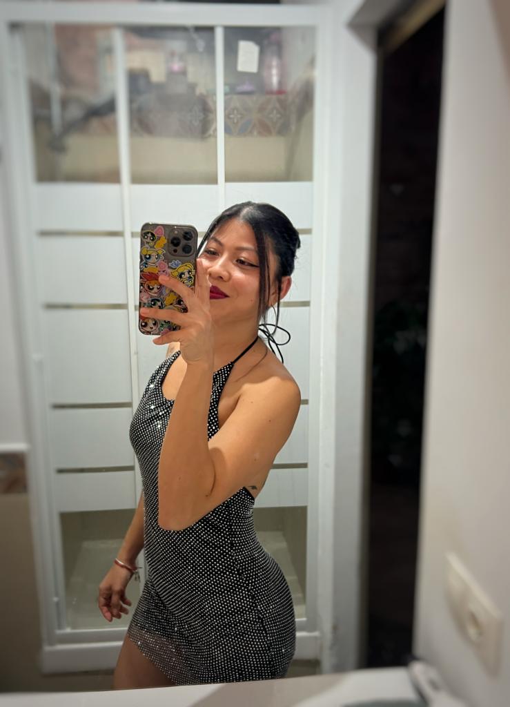 610952363: Chica busca chico en Barcelona