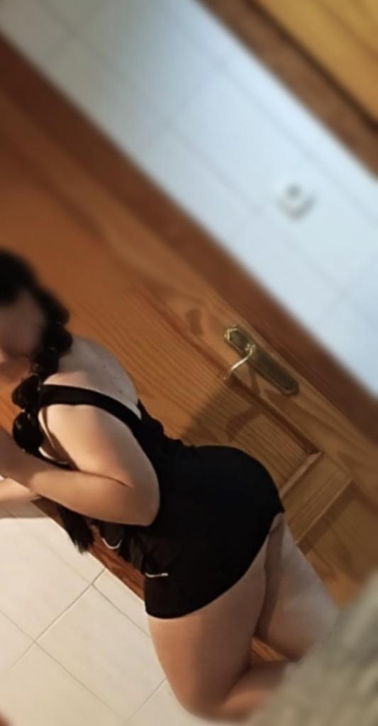 Chica busca chico en Murcia: Chica busca chico