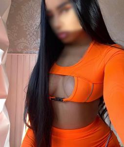 Chica busca chico en Cádiz: Chica busca chico