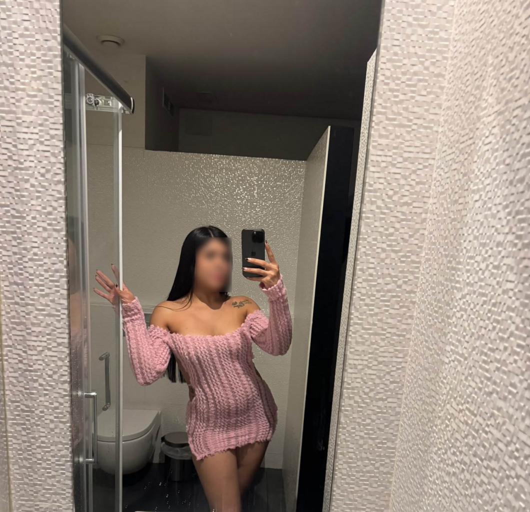 Chica busca chico en Sevilla: 