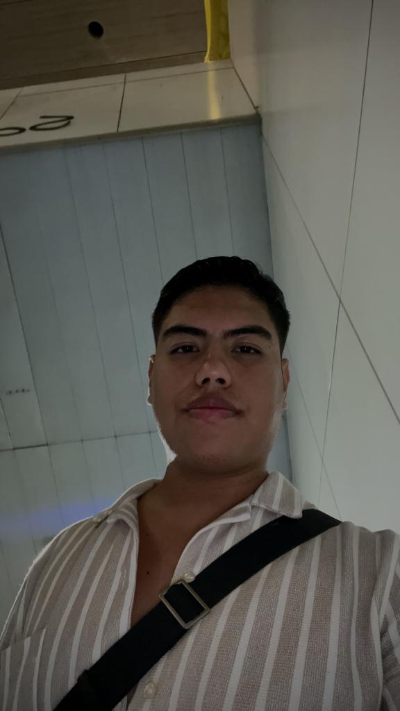 632263071: Chico busca chica en Mallorca